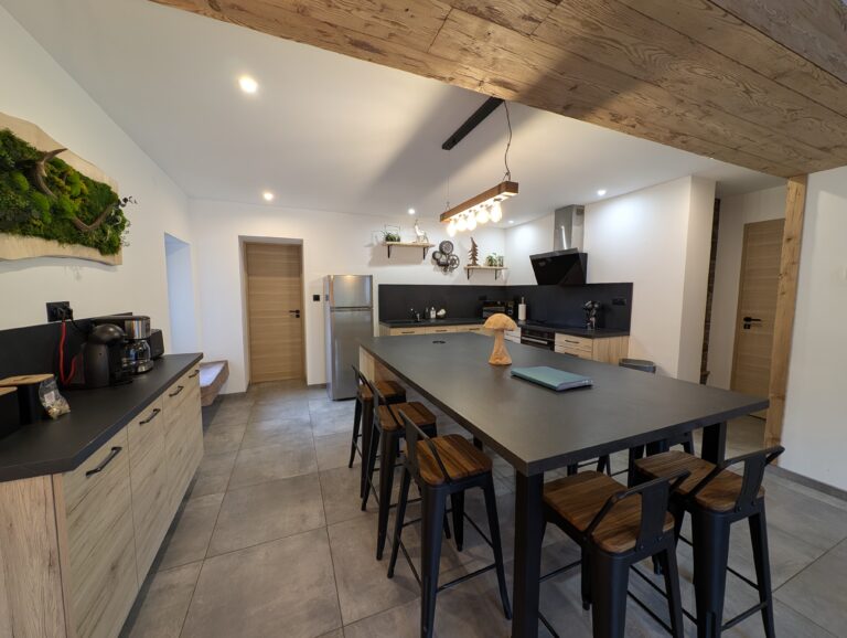 Cuisine toute équipée