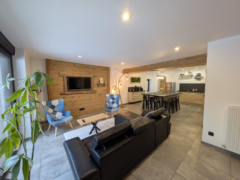 Gîte Pipelette 6 pers Salon séjour cuisine