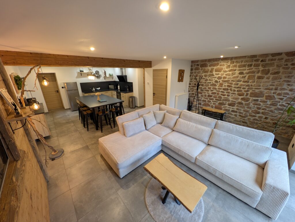 Un salon cocooning au gîte En Plain'Nature